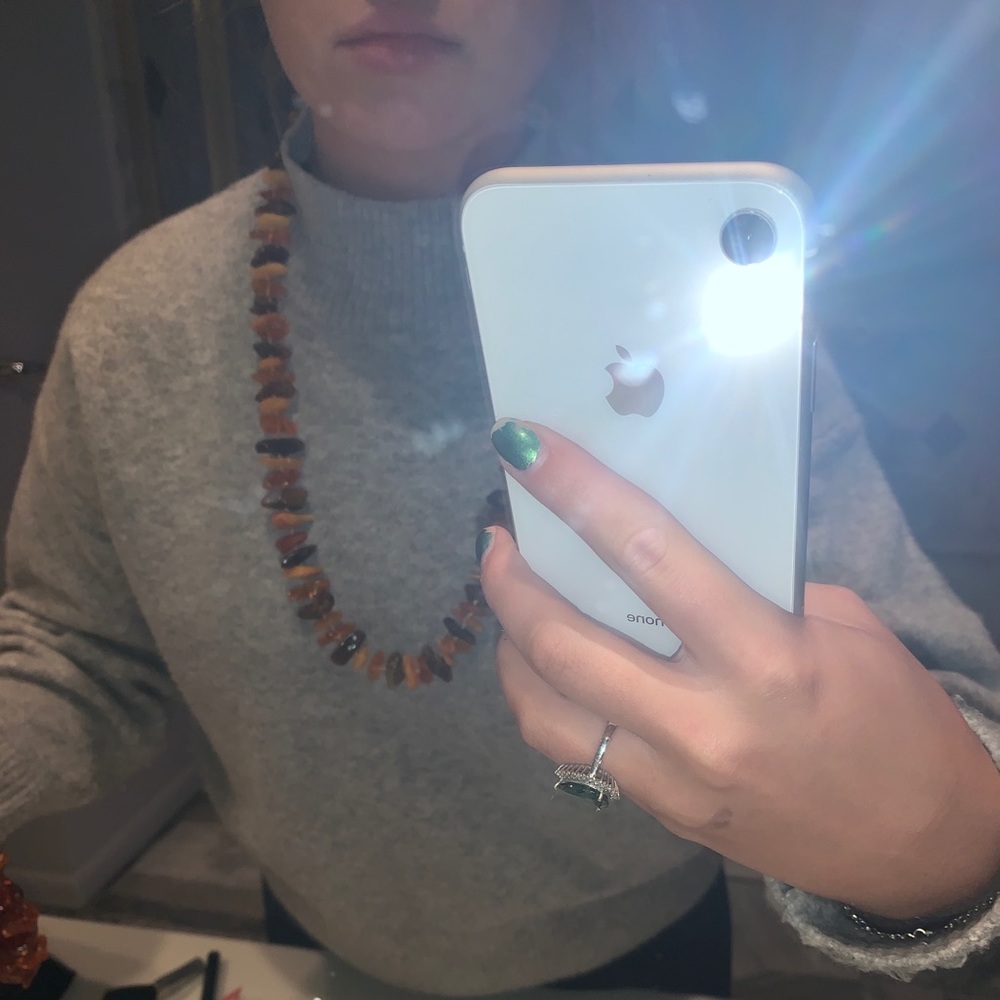 AMBER NECKLACE - Picture 3 of 3